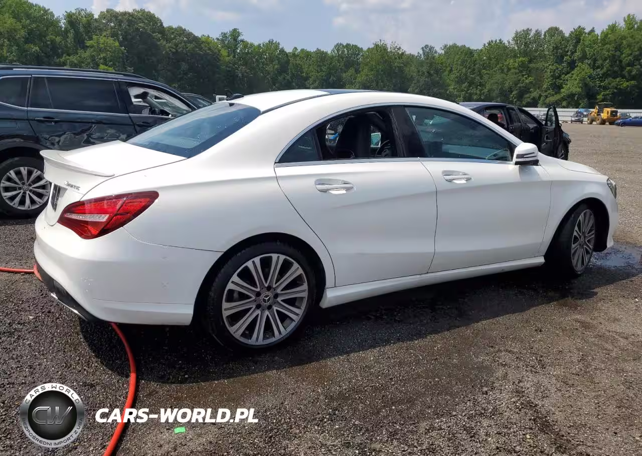 2019 Mercedes-Benz Cla 250 4Matic VIN:WDDSJ4GBXKN774868 - 3