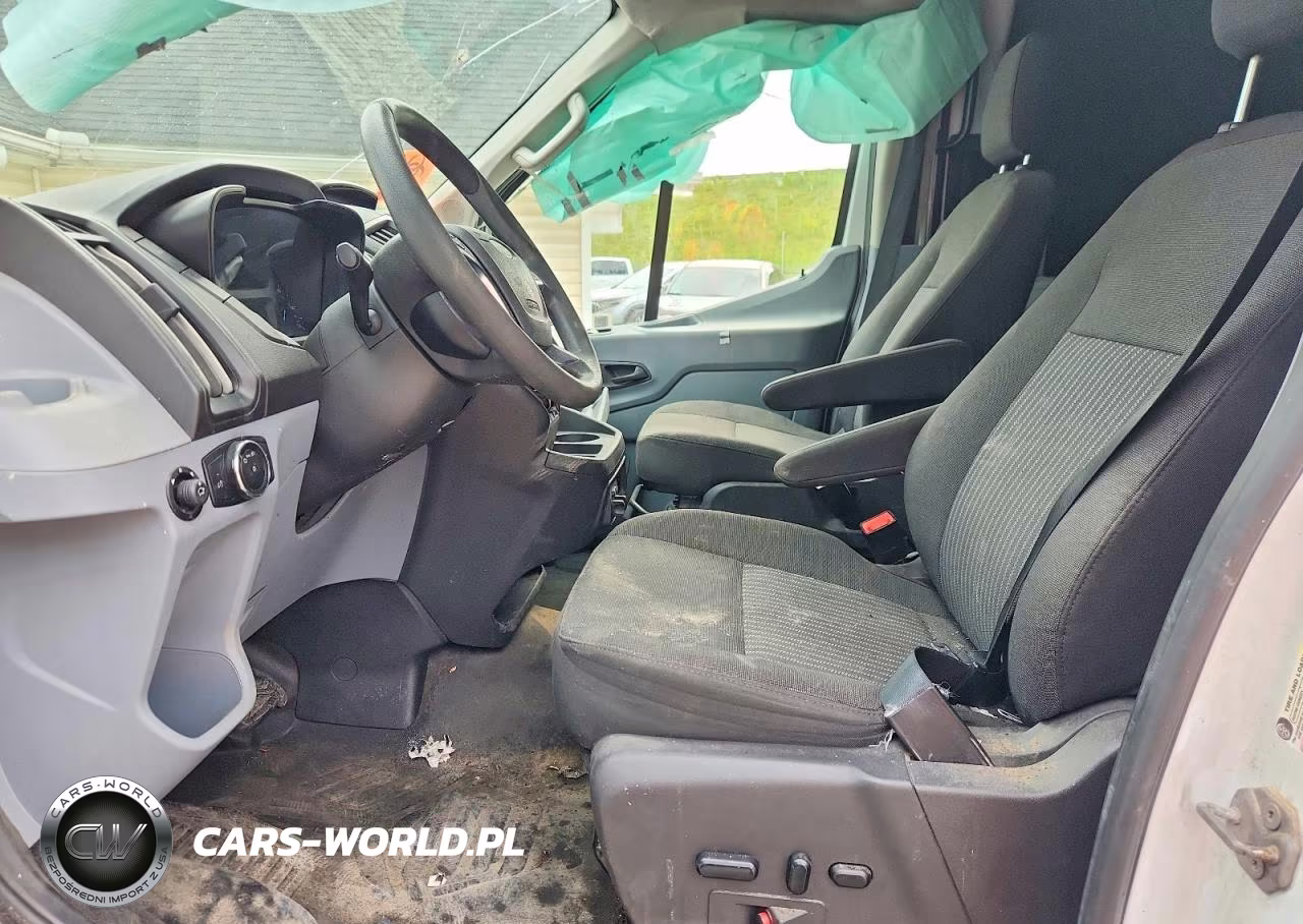 2019 Ford Transit T-250 VIN:1FTYR1CM5KKB75302 - 7