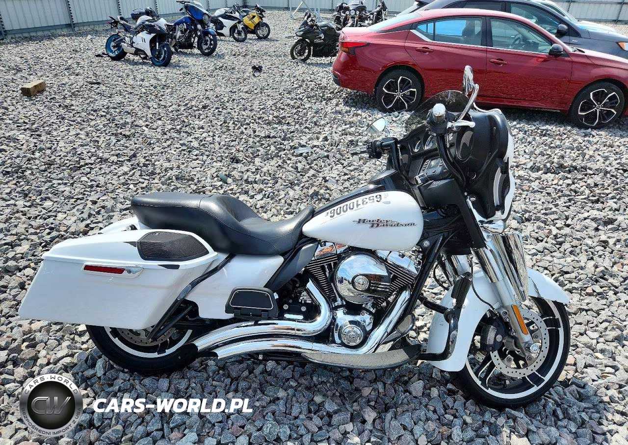 2016 Harley-Davidson Flhx Street Glide VIN:1HD1KBM18GB662418 - 1