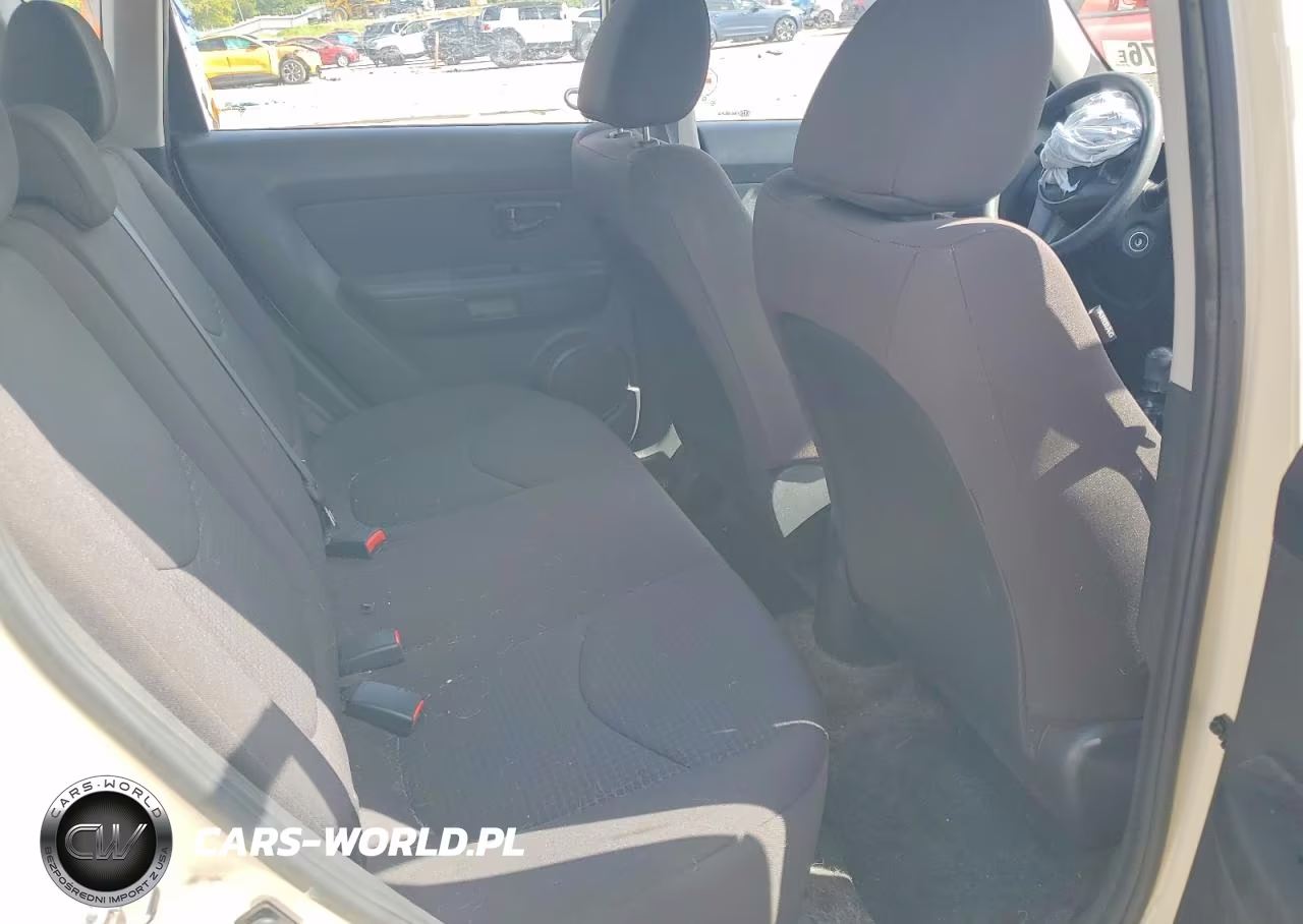 2012 Kia Soul Base VIN:KNDJT2A58C7470712 - 10