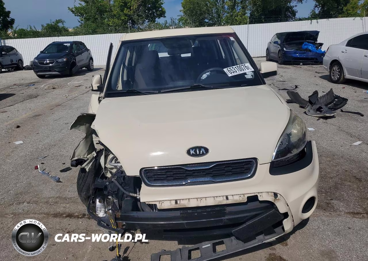 2012 Kia Soul Base VIN:KNDJT2A58C7470712 - 5