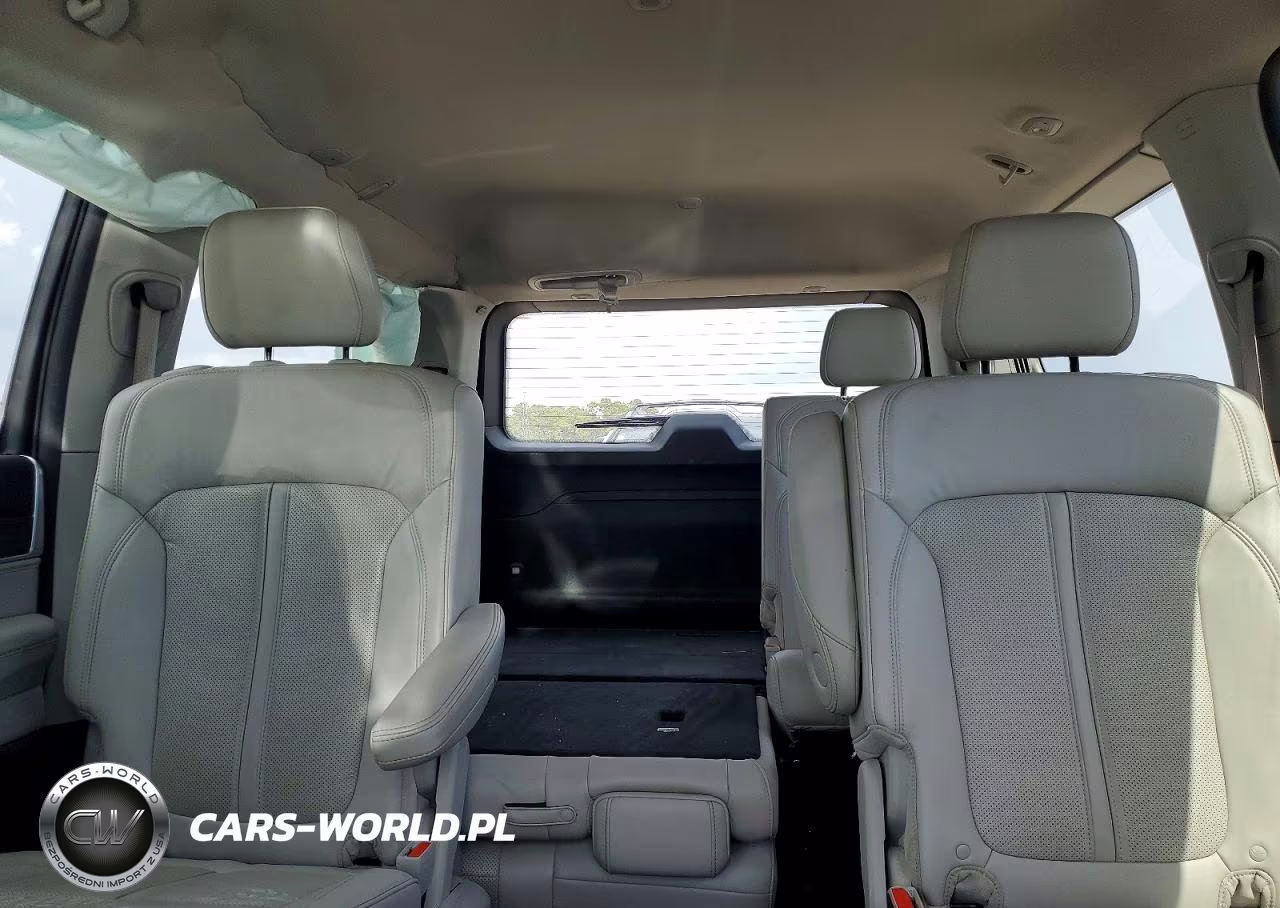 2022 Jeep Wagoneer Series Iii VIN:1C4SJVDT8NS205004 - 10