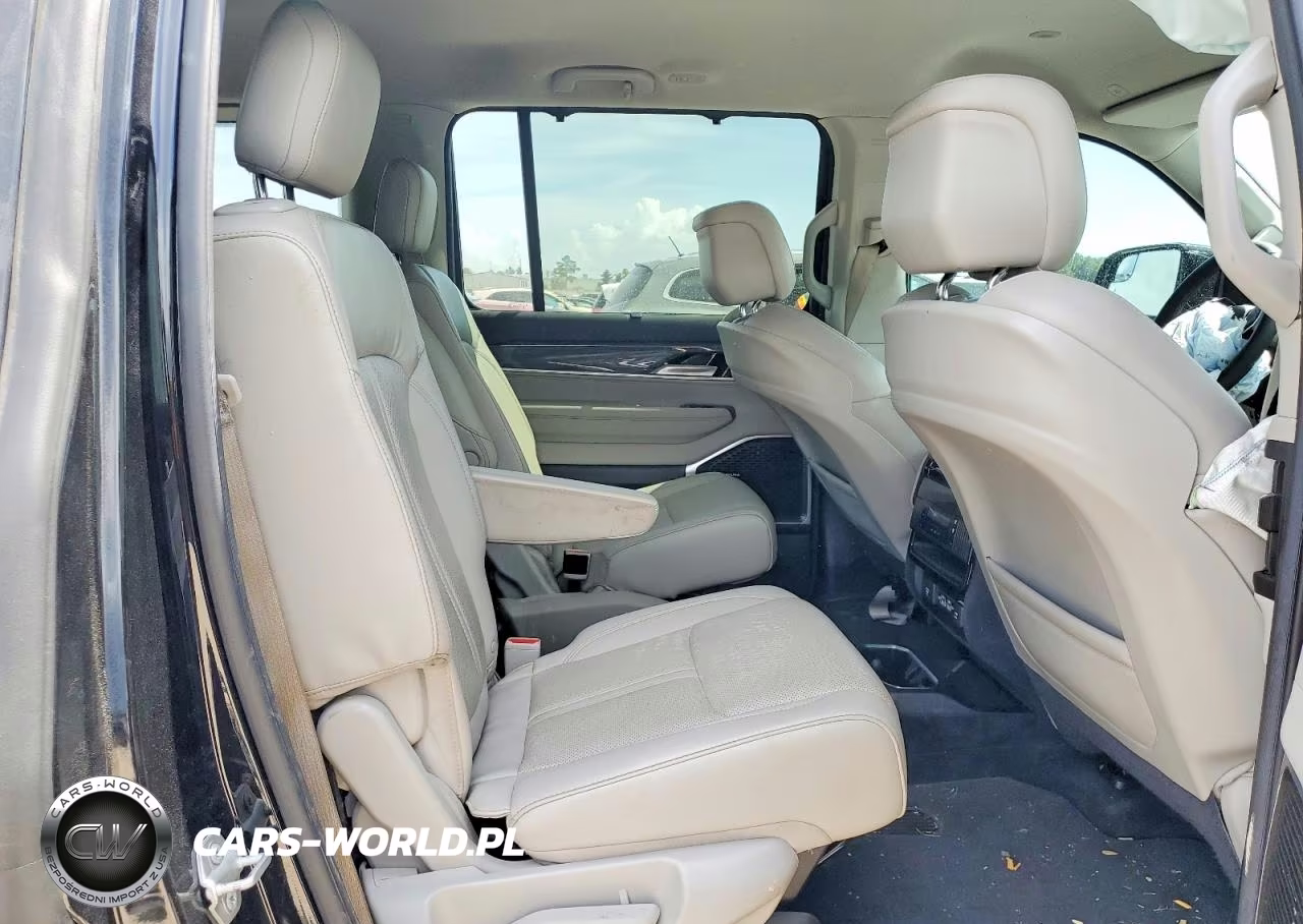 2022 Jeep Wagoneer Series Iii VIN:1C4SJVDT8NS205004 - 11