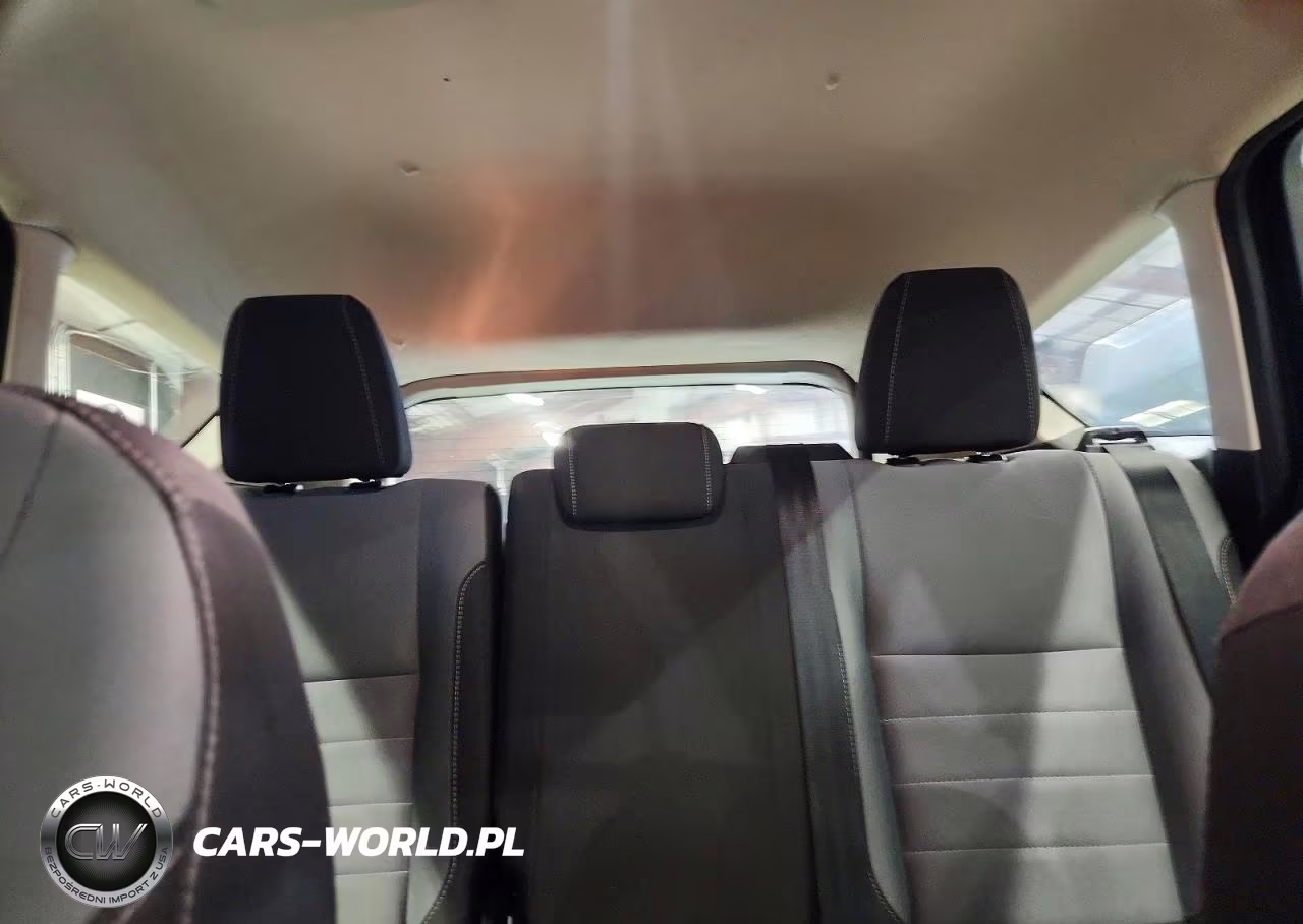 2018 Ford Escape S VIN:1FMCU0F7XJUA18842 - 10
