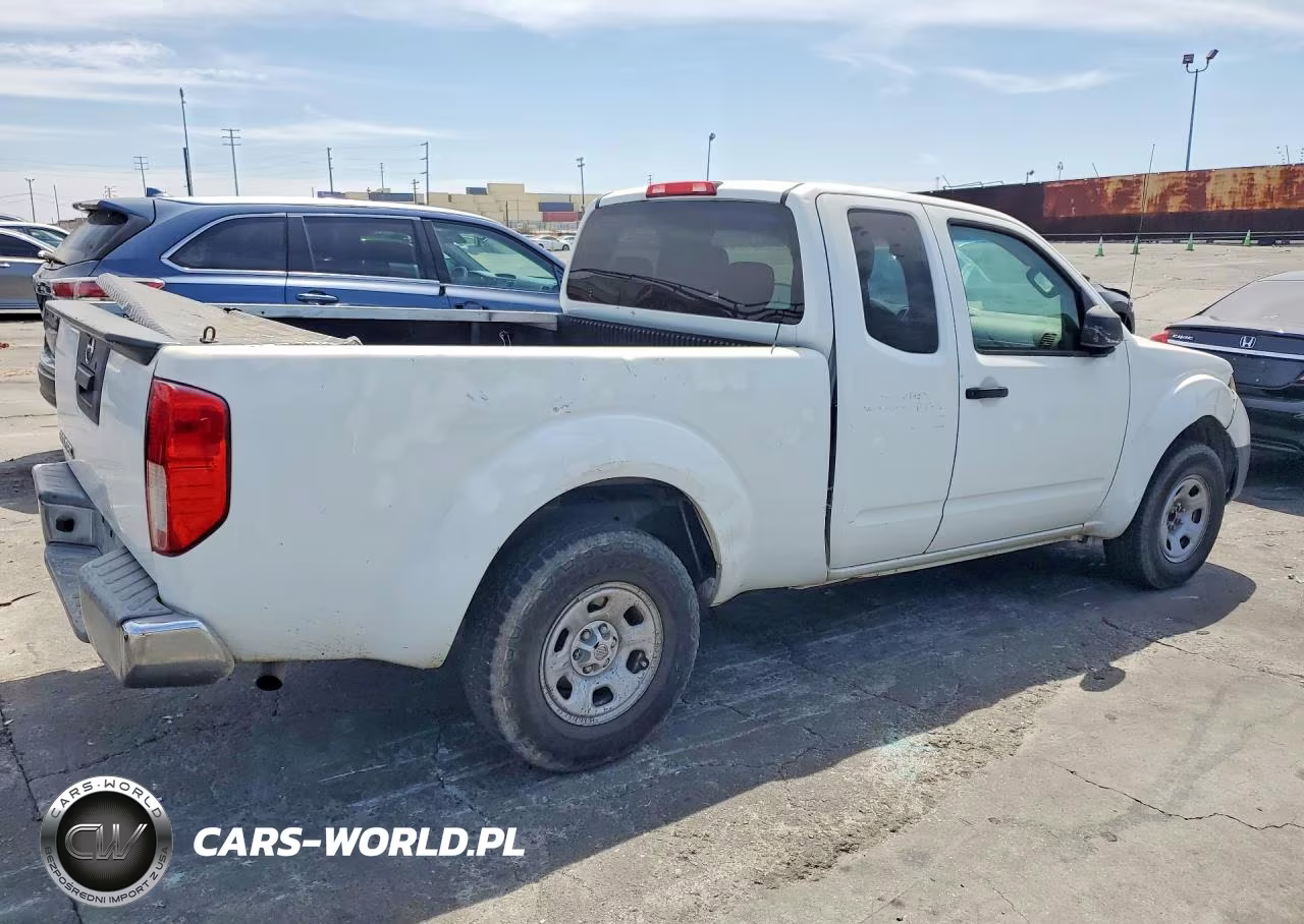2015 Nissan Frontier S VIN:1N6BD0CT8FN712770 - 3