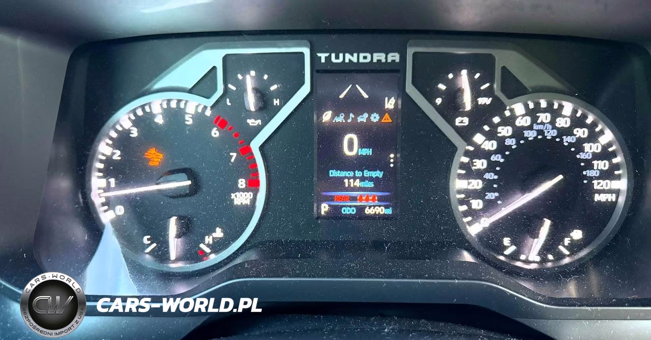 2026 Toyota Tundra Crewmax Sr VIN:5TFKB5AB4TX052680 - 8