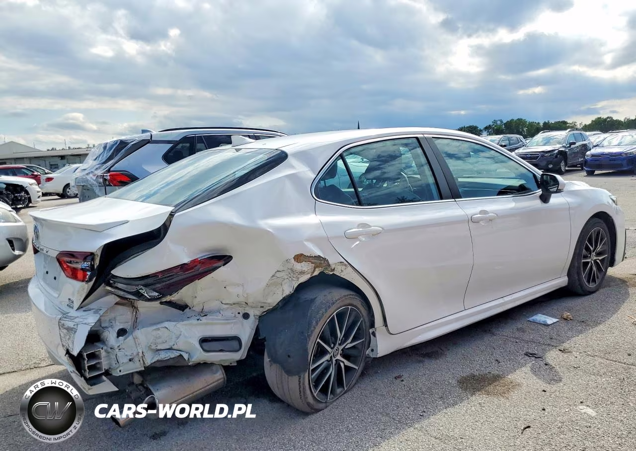 2023 Toyota Camry Se VIN:4T1G11BK4PU083818 - 3