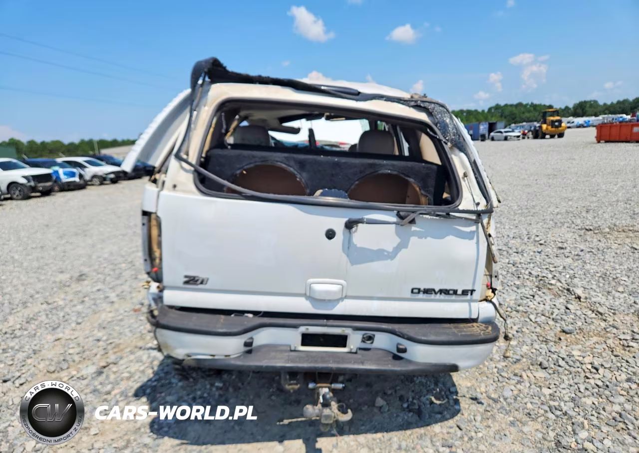 2003 Chevrolet Tahoe K1500 VIN:1GNEK13Z83R313787 - 6