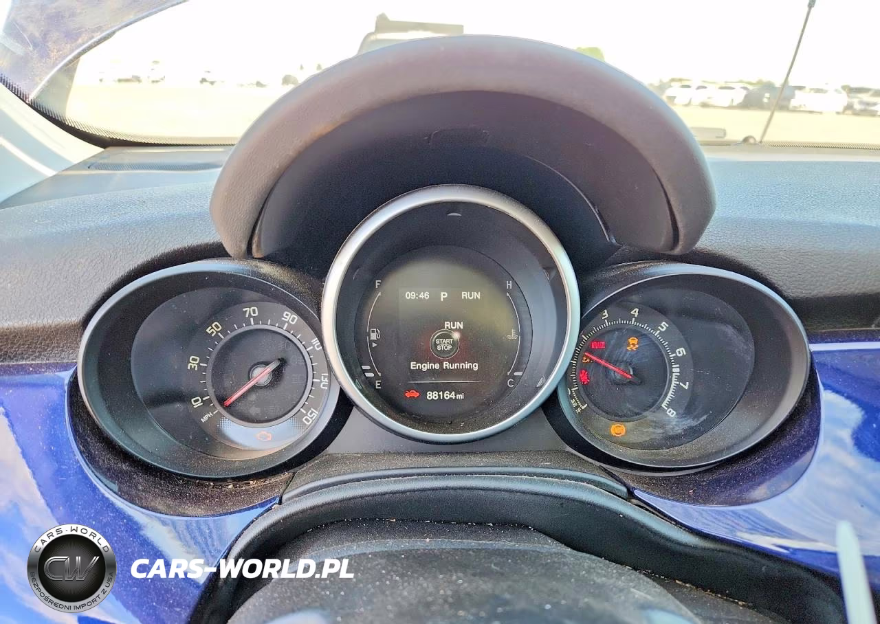 2017 Fiat 500X Lounge VIN:ZFBCFYDB1HP616995 - 9