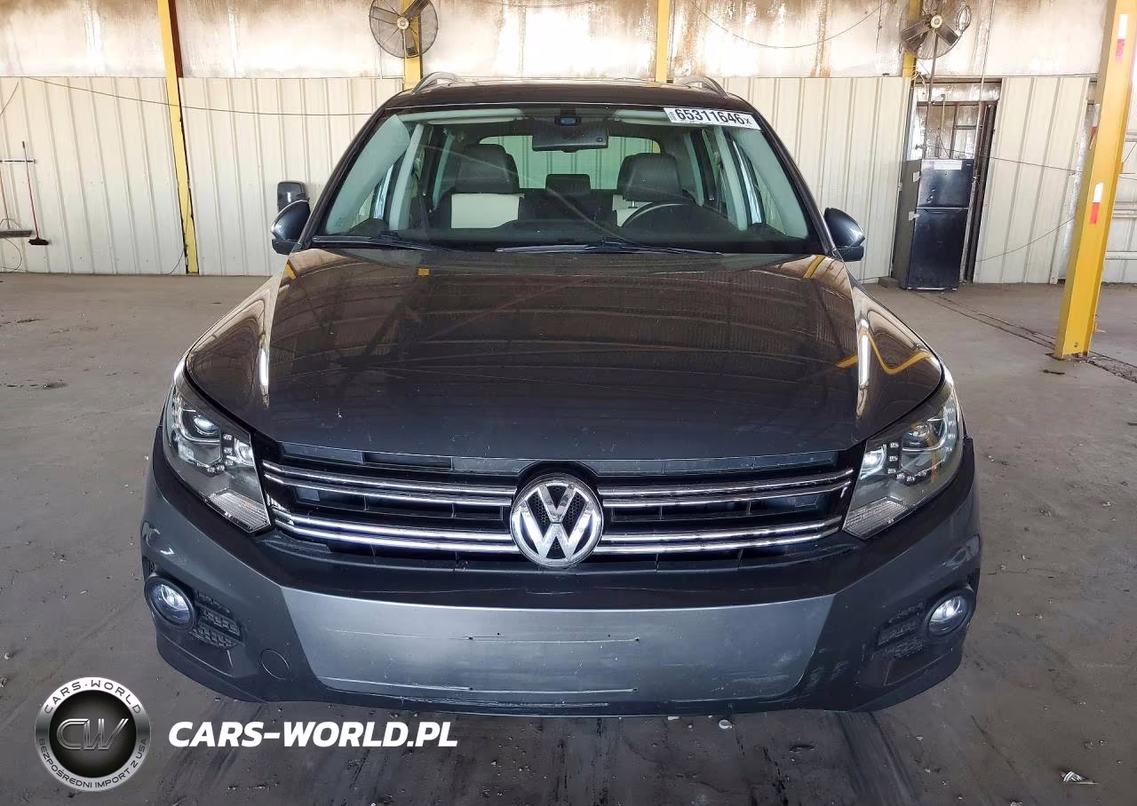 2016 Volkswagen Tiguan S VIN:WVGBV7AX3GW575212 - 5