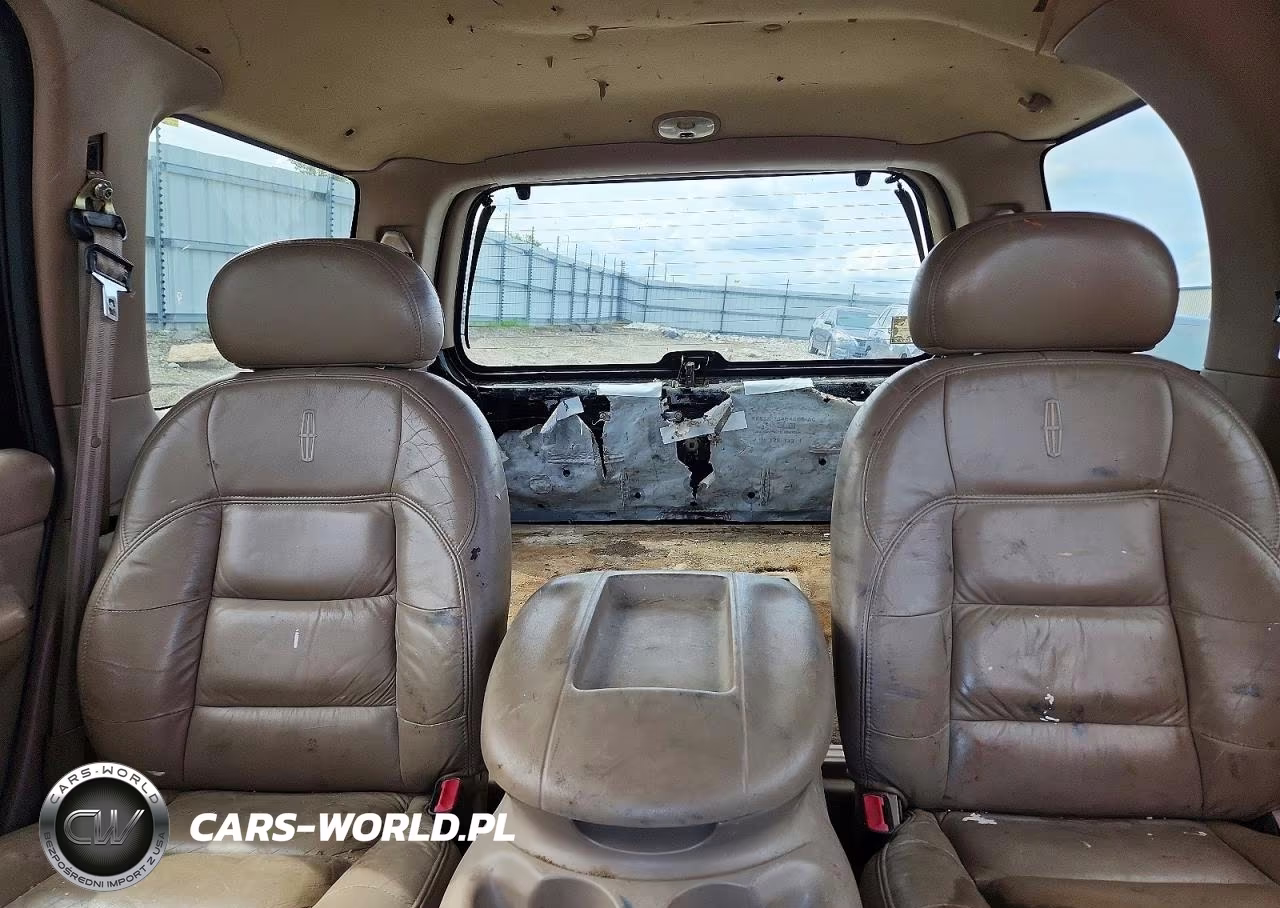 1998 Lincoln Navigator VIN:5LMPU28L6WLJ61224 - 10