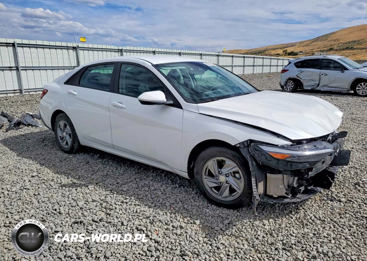 2024 Hyundai Elantra Se VIN:KMHLL4DG2RU670850 - 4