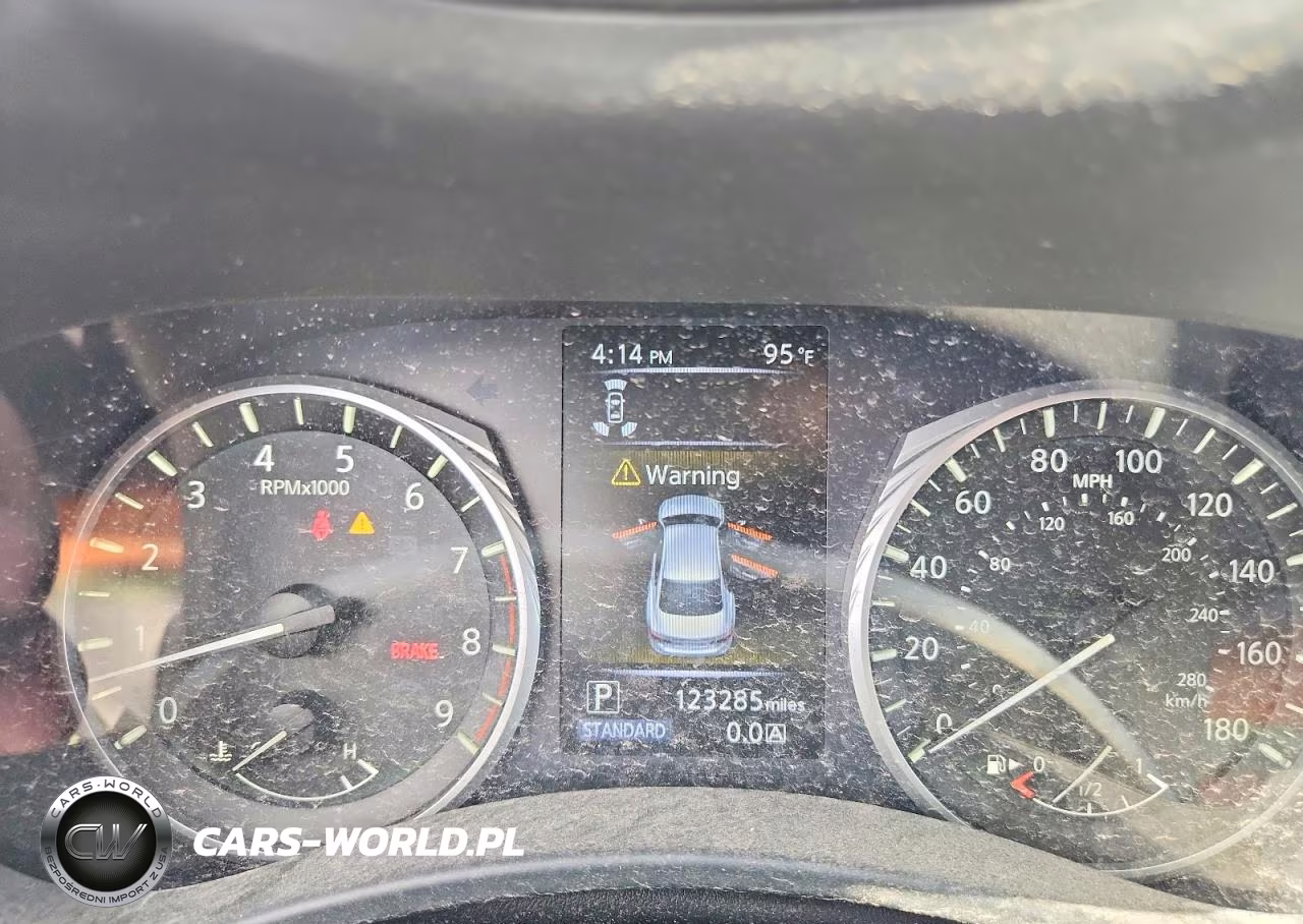 2018 Infiniti Q50 3.0T Luxe VIN:JN1EV7AR2JM444197 - 9