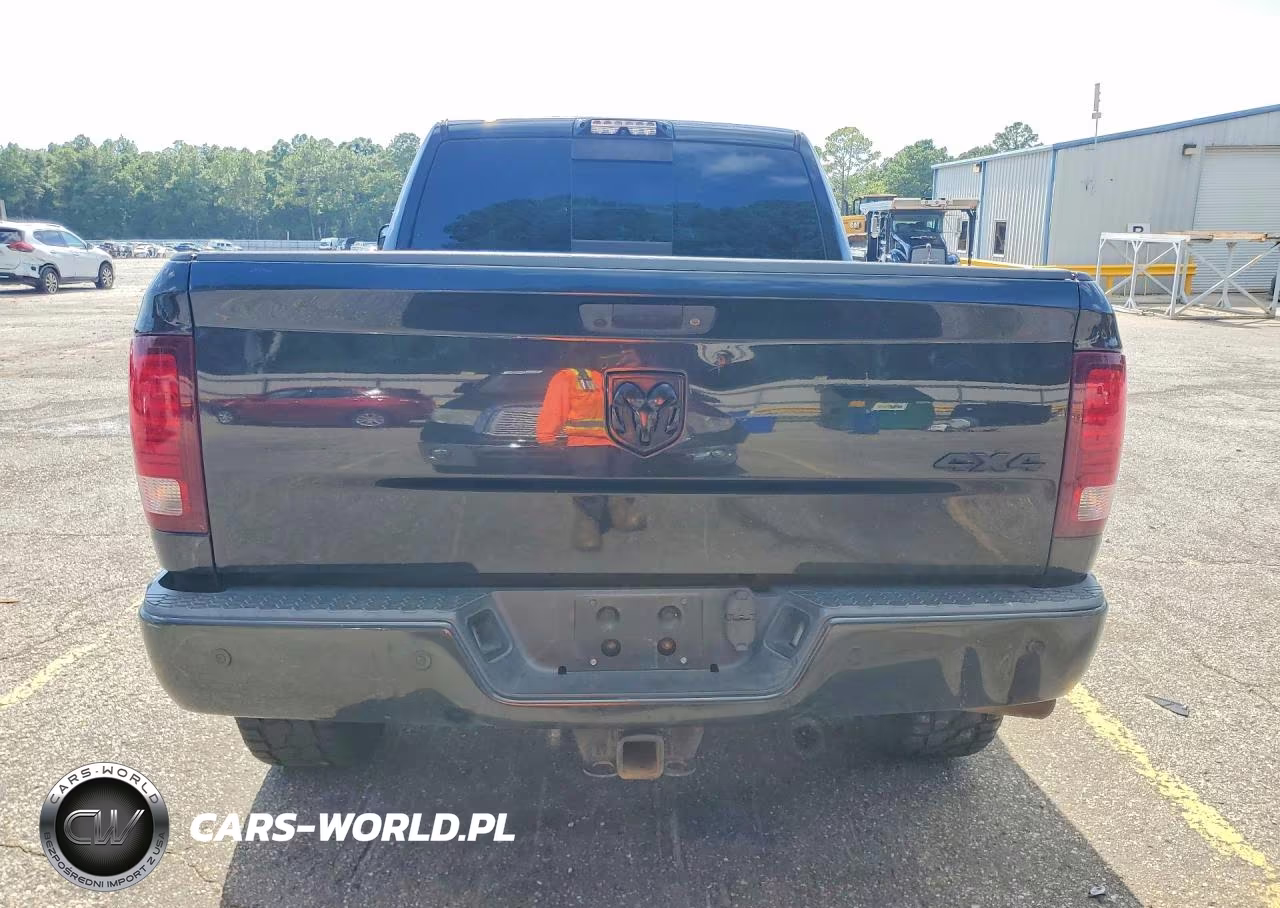 2017 Ram 3500 Laramie VIN:3C63R3EJ9HG596939 - 6