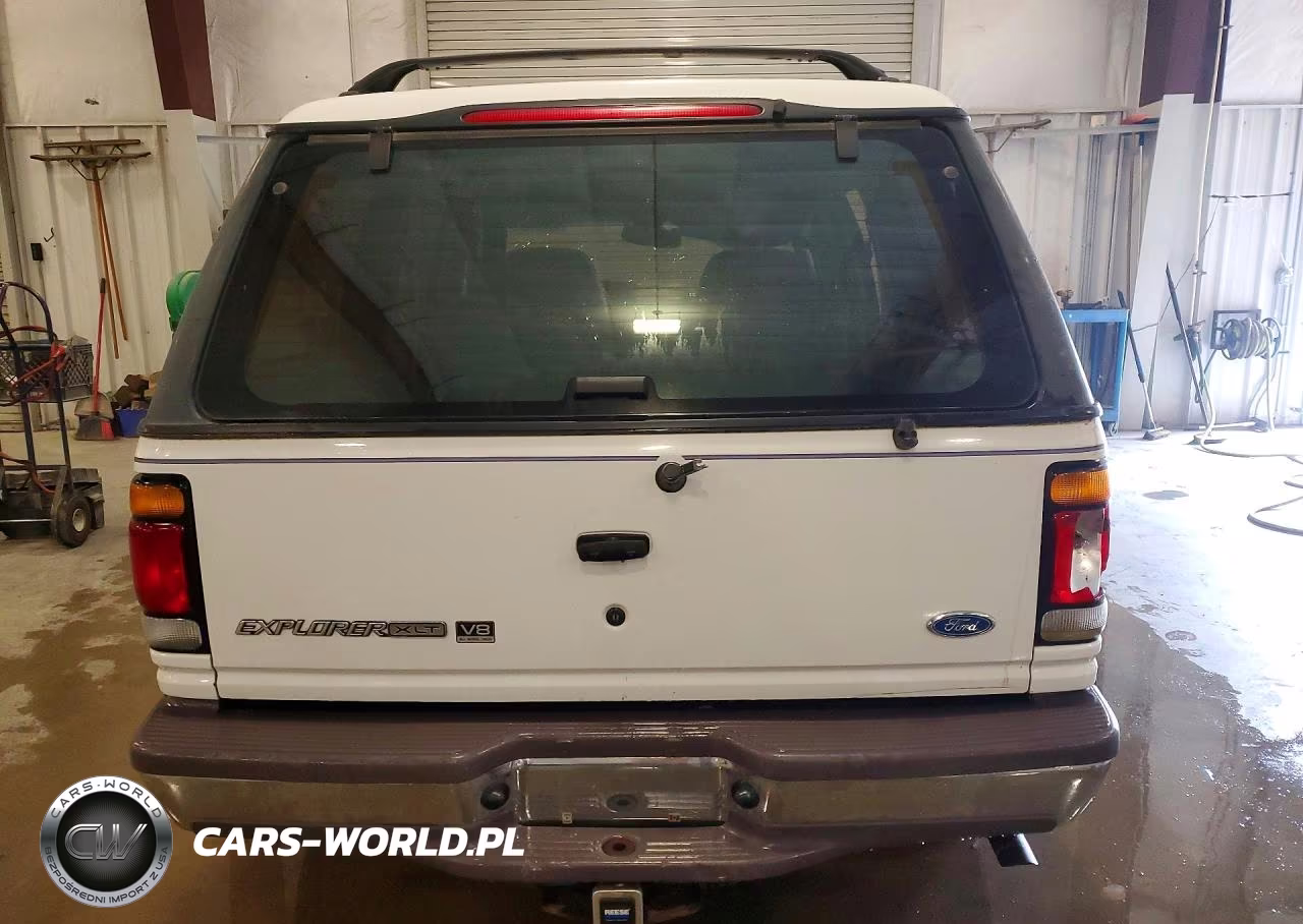 1996 Ford Explorer VIN:1FMDU35P3TZB56977 - 6