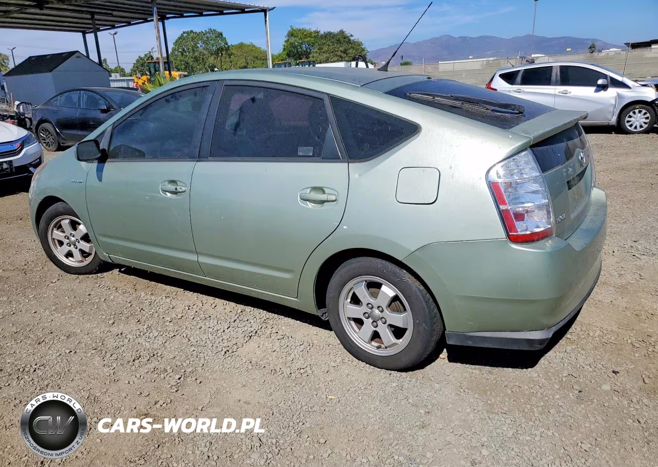 2008 Toyota Prius Base VIN:JTDKB20UX87798625 - 2