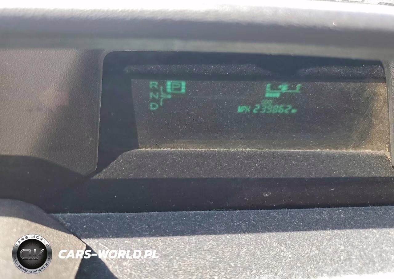 2008 Toyota Prius Base VIN:JTDKB20UX87798625 - 9