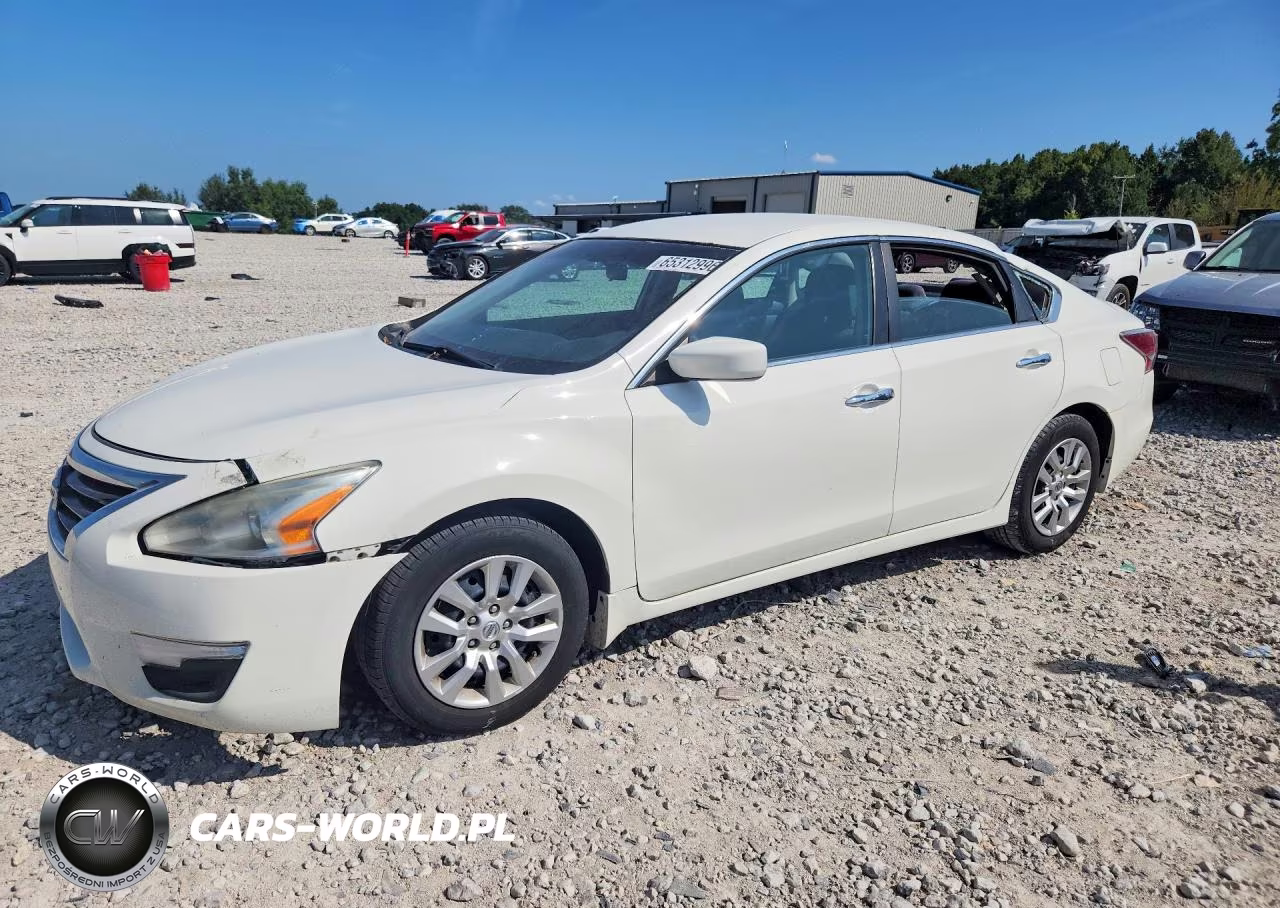 2015 Nissan Altima 2.5 S – zdjęcie 1 z 12