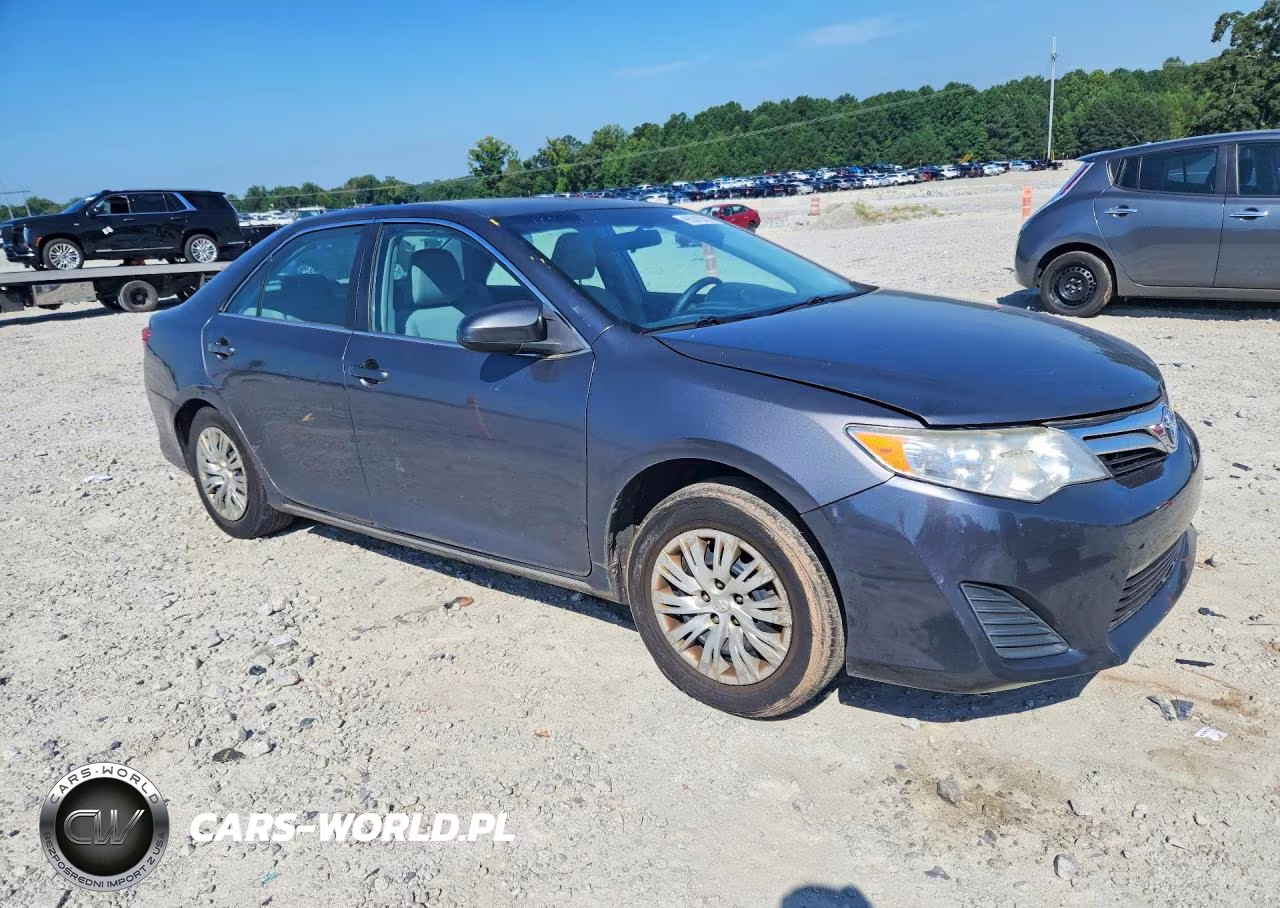 2014 Toyota Camry Le VIN:4T1BF1FKXEU429051 - 4