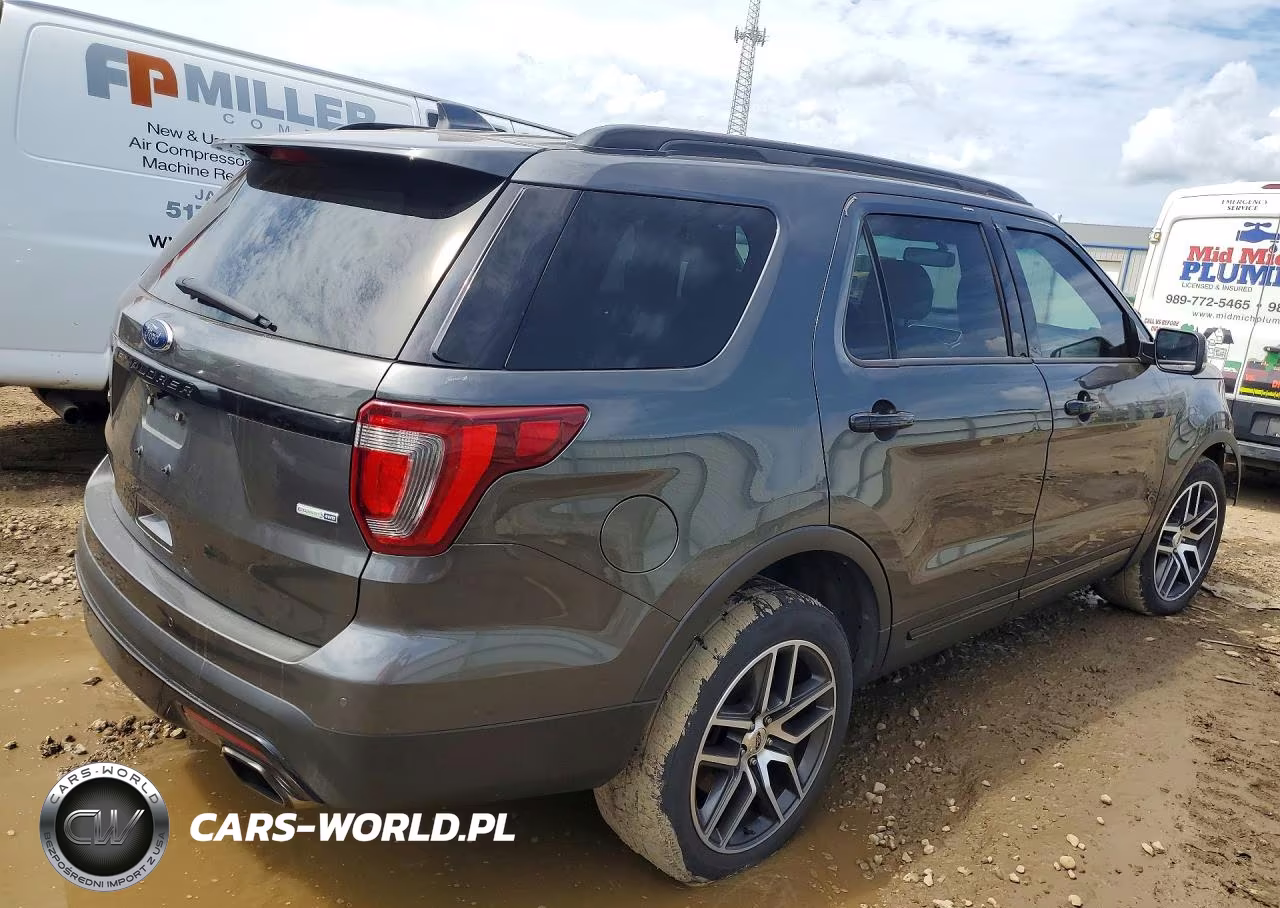 2016 Ford Explorer Sport VIN:1FM5K8GT4GGC47047 - 3