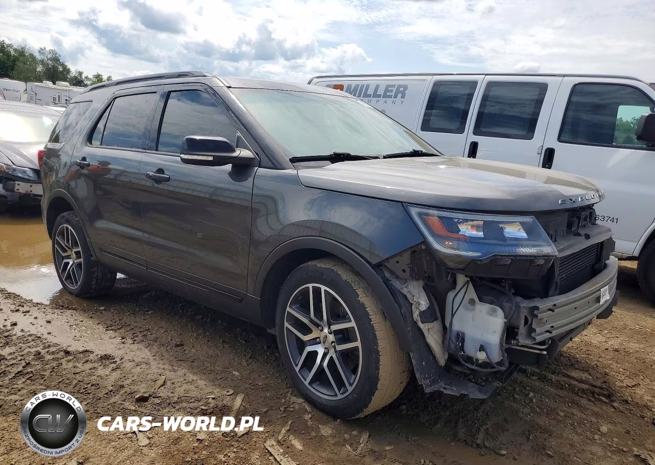 2016 Ford Explorer Sport VIN:1FM5K8GT4GGC47047 - 4