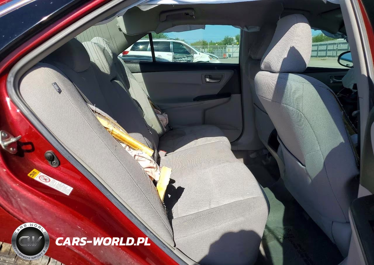2017 Toyota Camry Le VIN:4T1BF1FK1HU662093 - 10