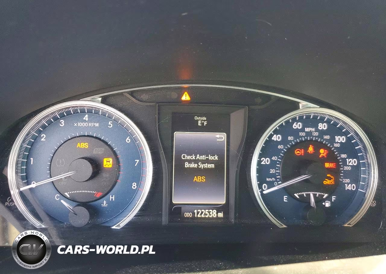 2017 Toyota Camry Le VIN:4T1BF1FK1HU662093 - 9