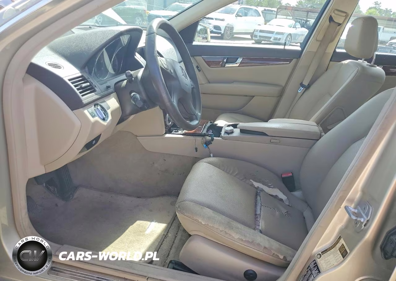 2011 Mercedes-Benz C 300 VIN:WDDGF5EB0BA471038 - 7