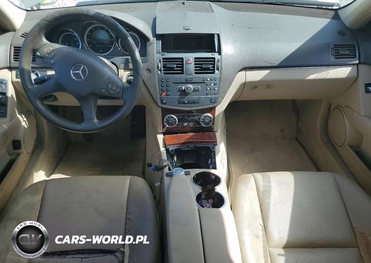 2011 Mercedes-Benz C 300 VIN:WDDGF5EB0BA471038 - 8