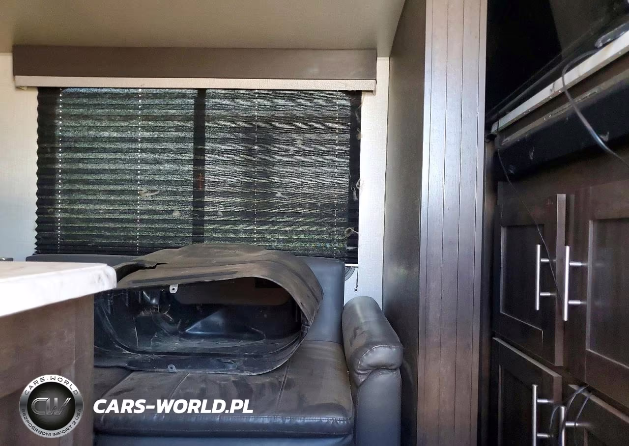 2020 Kz Rv Sportsmen Camper VIN:4EZTU332XL5098802 - 5