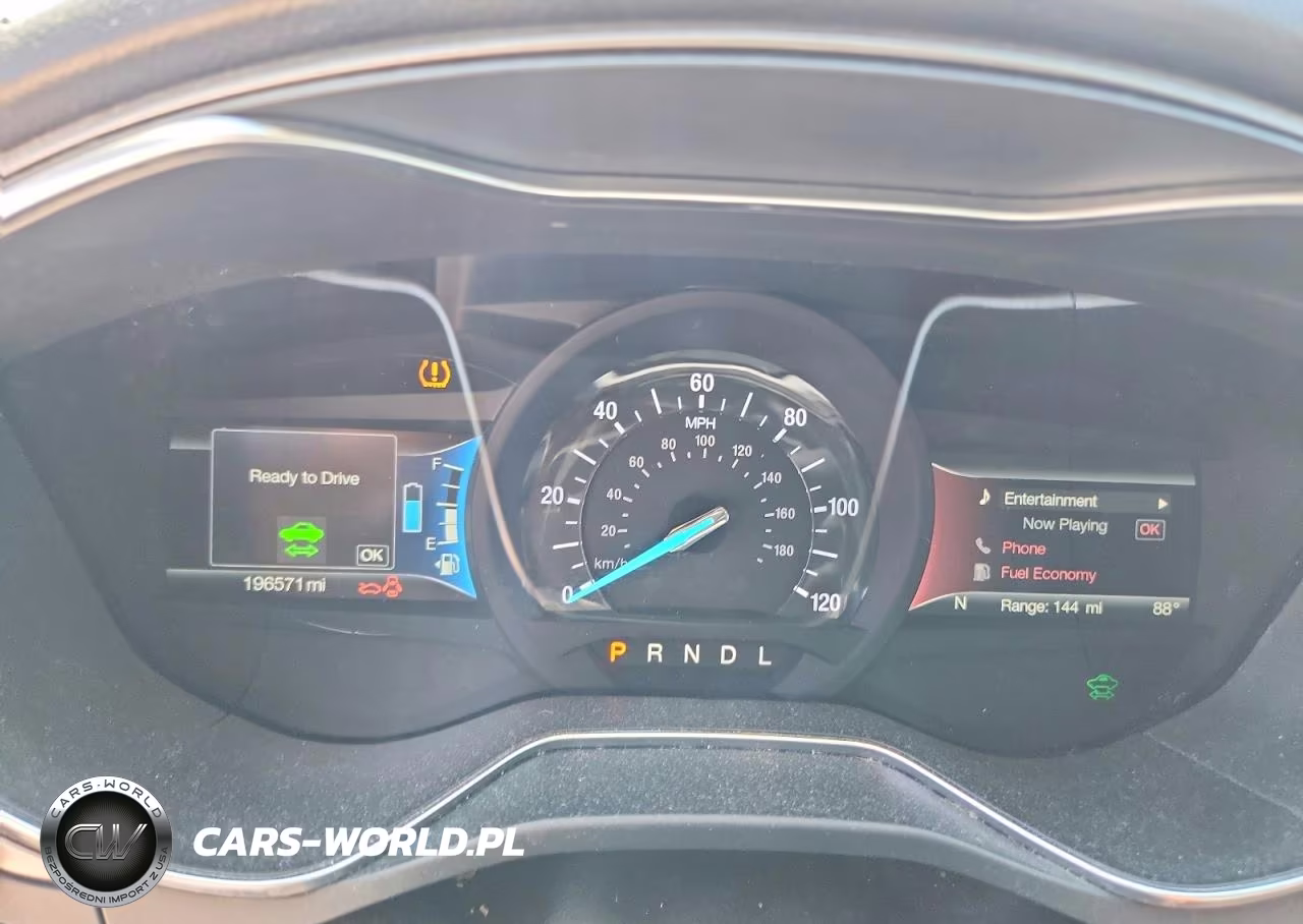 2018 Ford Fusion Se Hybrid VIN:3FA6P0LU0JR105780 - 9