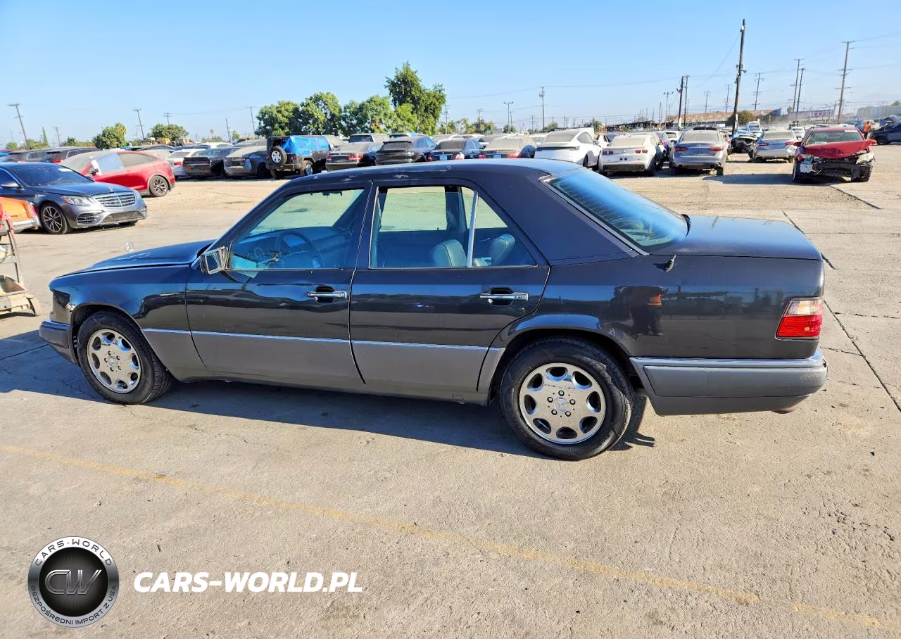 1995 Mercedes-Benz E 320 Base VIN:WDBEA32E5SC159125 - 2