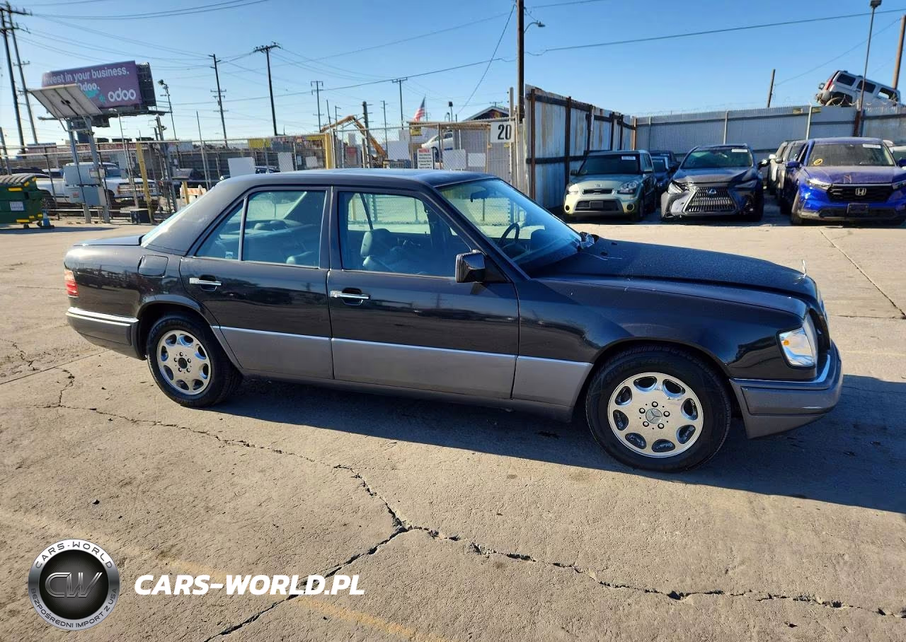 1995 Mercedes-Benz E 320 Base VIN:WDBEA32E5SC159125 - 4