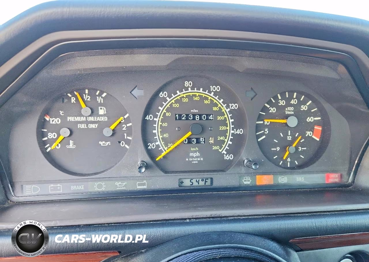 1995 Mercedes-Benz E 320 Base VIN:WDBEA32E5SC159125 - 9