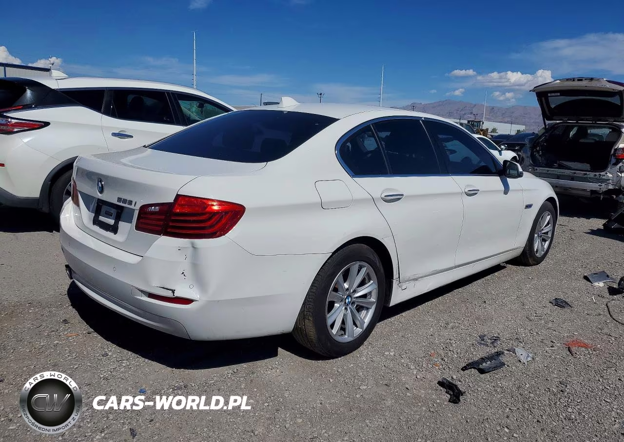 2016 BMW 528 I VIN:WBA5A5C56GG350058 - 3
