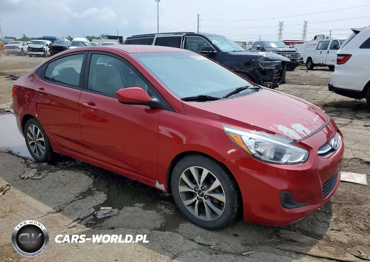 2017 Hyundai Accent Value Edition VIN:KMHCT4AE2HU373790 - 4