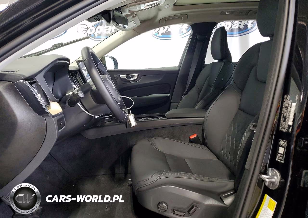 2026 Volvo Xc60 Plus VIN:YV4M12RC0T1421851 - 7
