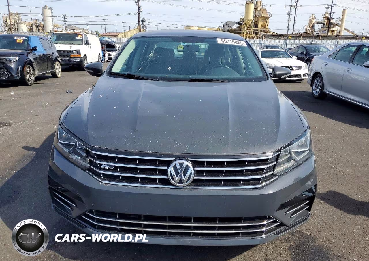 2016 Volkswagen Passat S VIN:1VWAT7A32GC046349 - 5