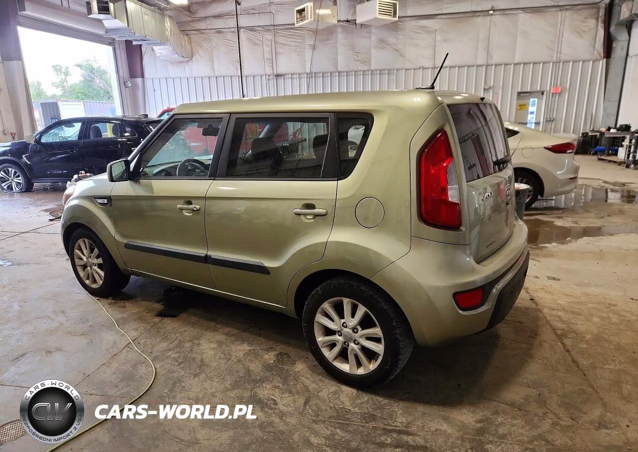 2012 Kia Soul Base VIN:KNDJT2A58C7359478 - 2