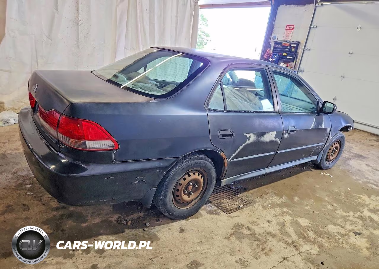 2002 Honda Accord Dx VIN:1HGCF85442A140976 - 3