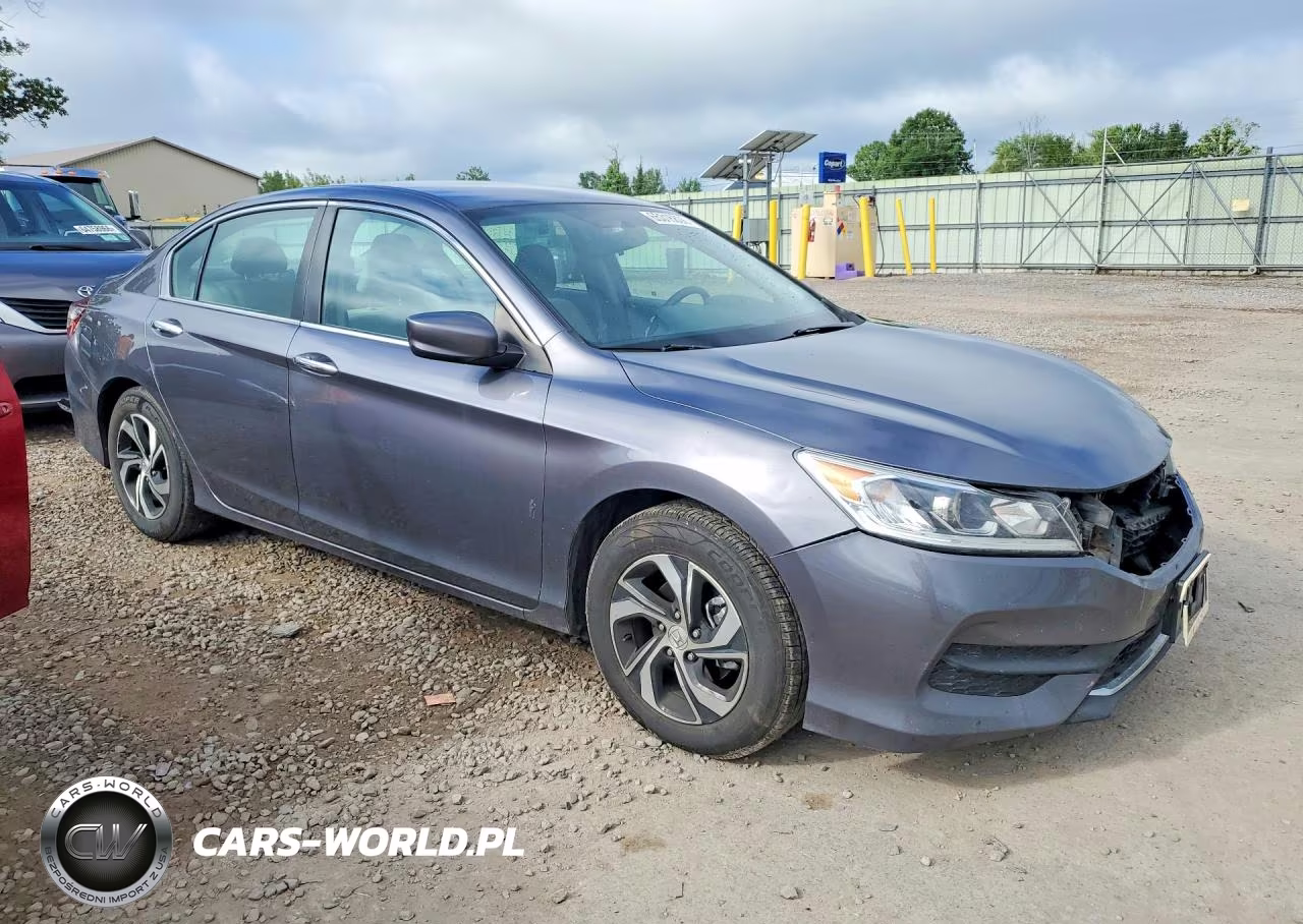 2017 Honda Accord Lx VIN:1HGCR2F37HA163378 - 4