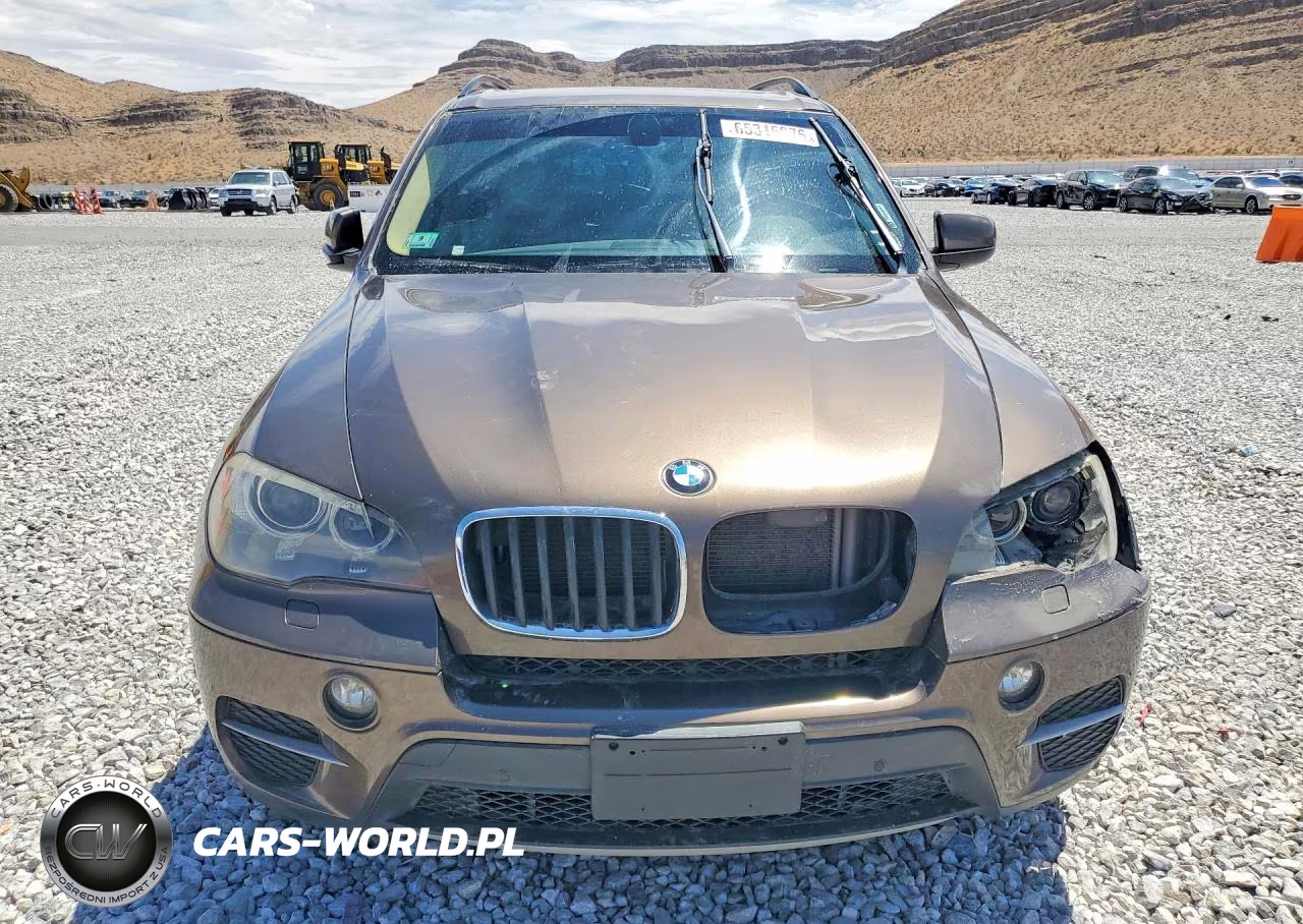 2012 BMW X5 xDrive35I VIN:5UXZV4C50CL748062 - 5