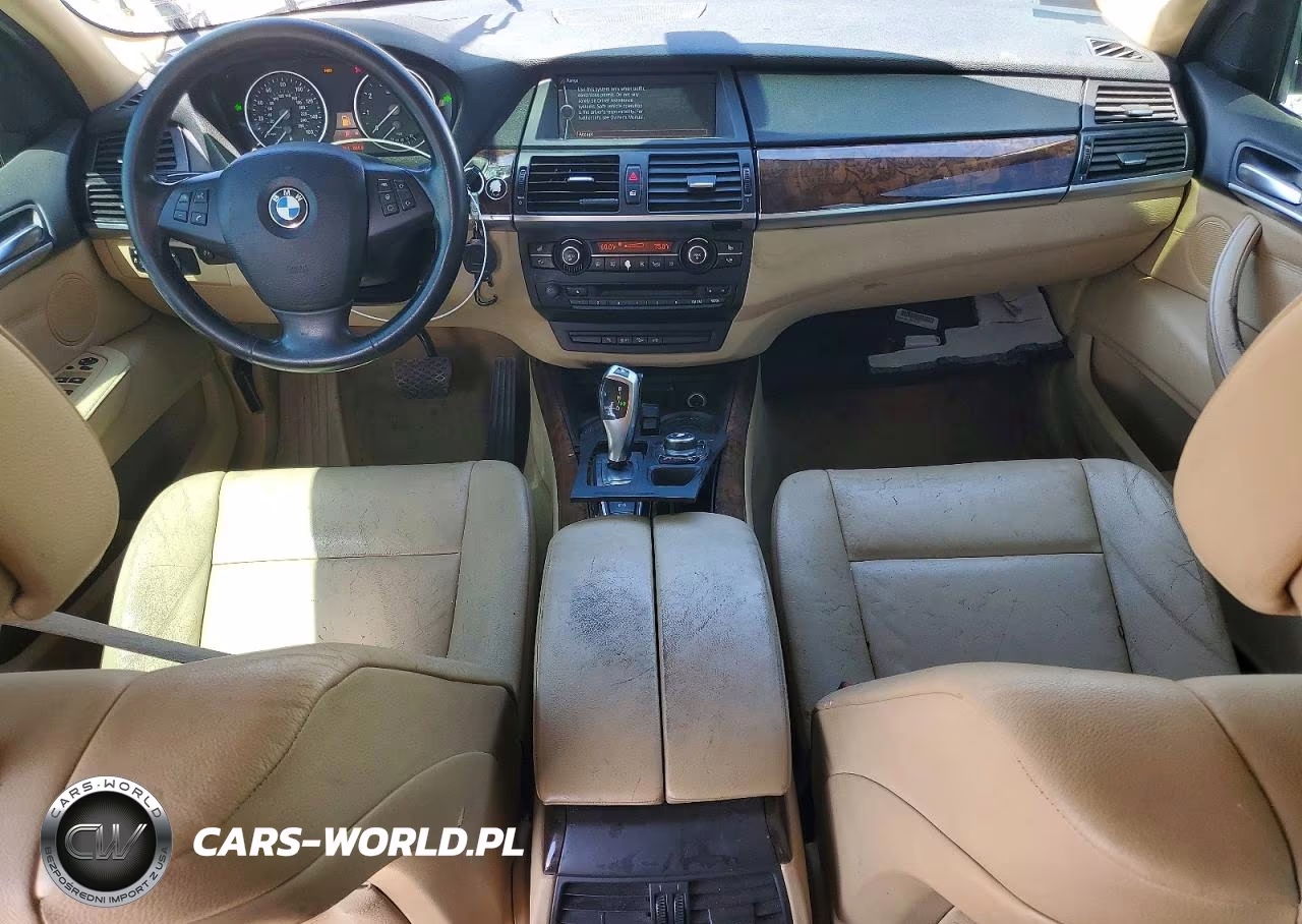 2012 BMW X5 xDrive35I VIN:5UXZV4C50CL748062 - 8