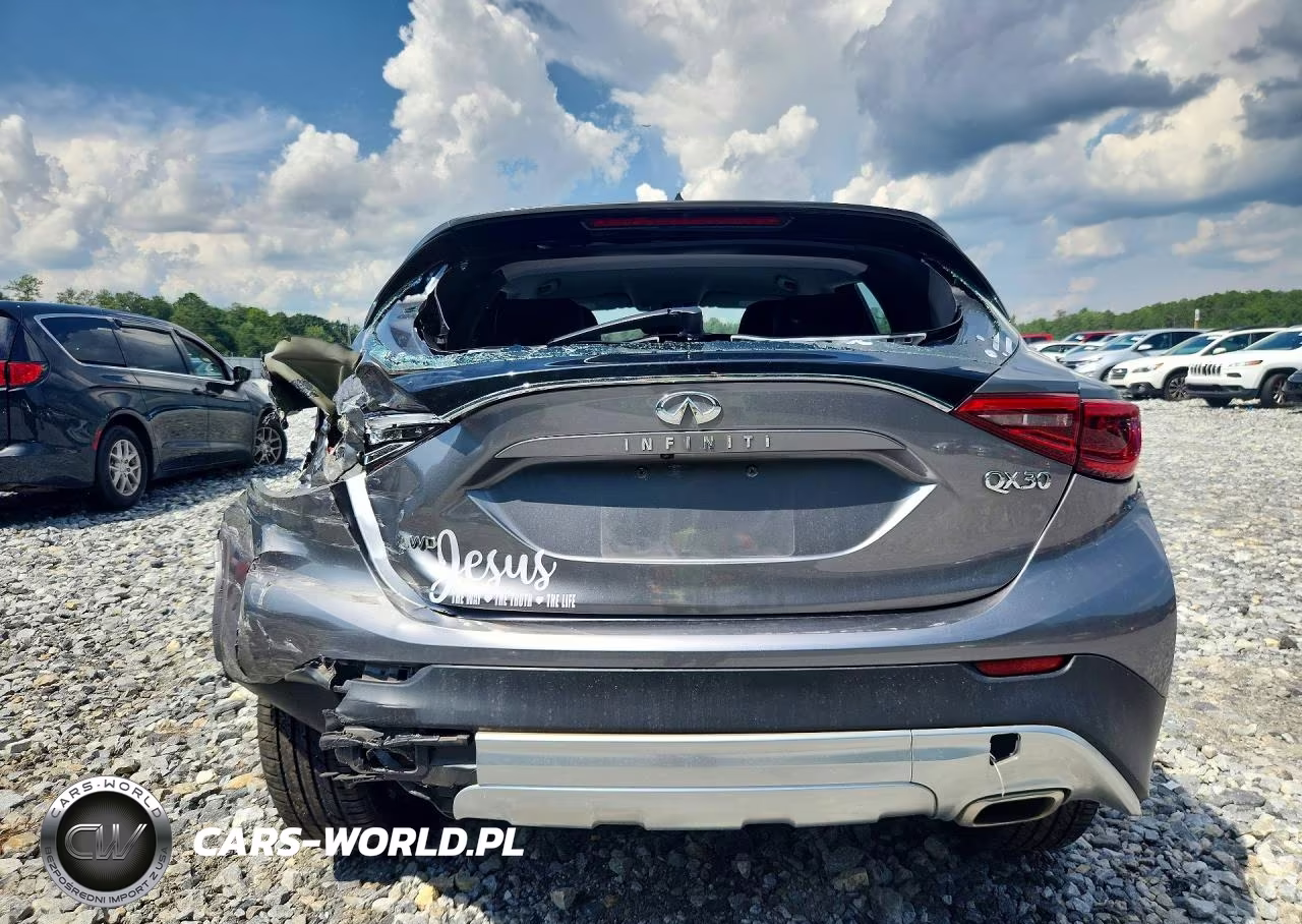 2017 Infiniti Qx30 Luxury VIN:SJKCH5CR0HA029756 - 6