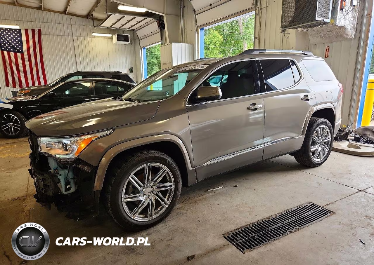 2019 GMC Acadia Denali – zdjęcie 1 z 14