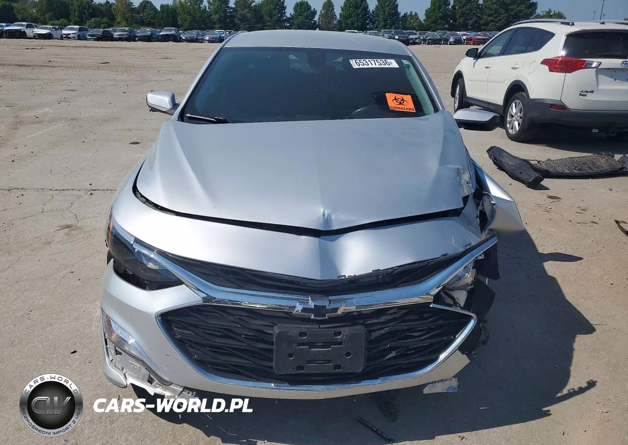 2021 Chevrolet Malibu Rs VIN:1G1ZG5ST1MF082565 - 5