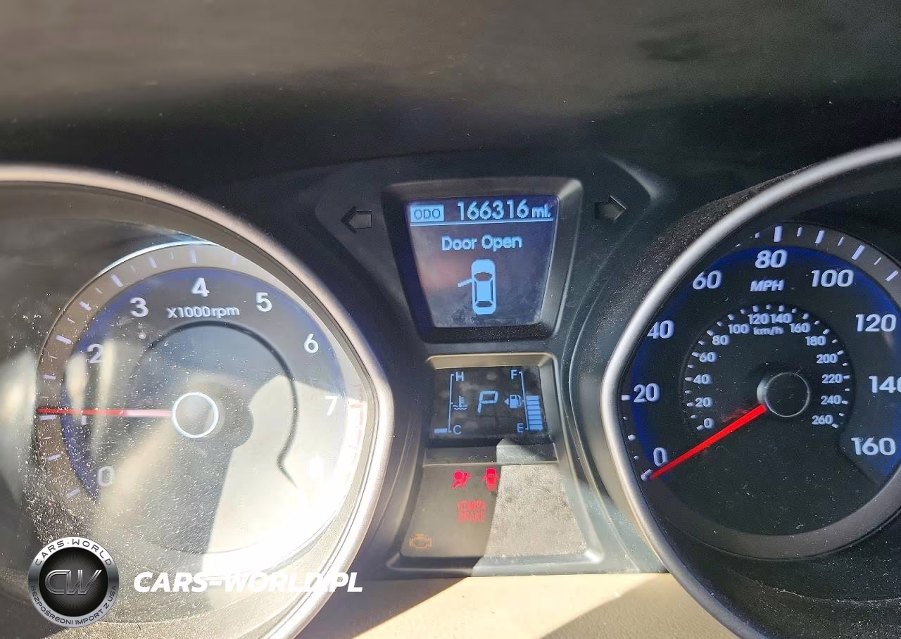 2014 Hyundai Elantra Gt Base VIN:KMHD35LH1EU174033 - 9