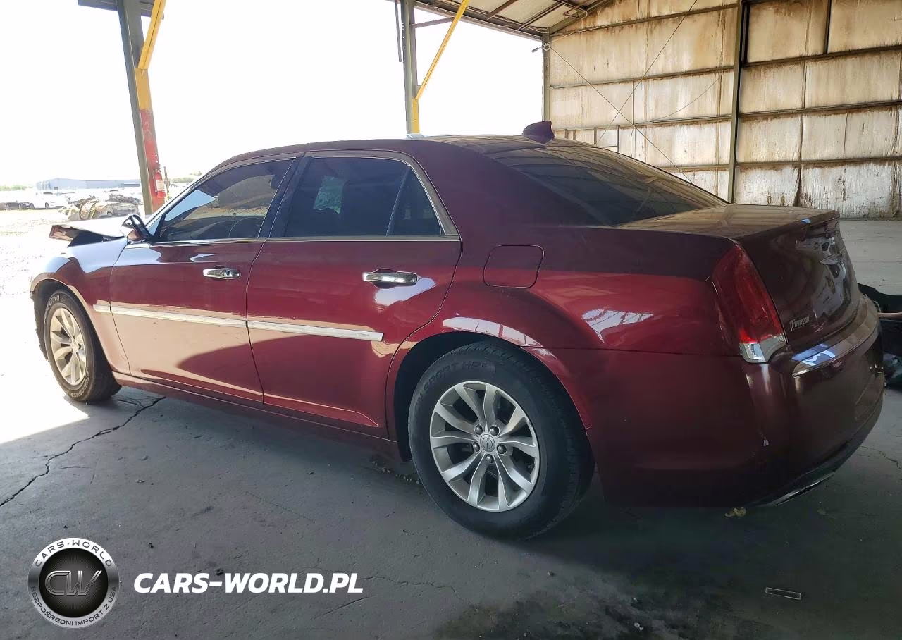 2015 Chrysler 300 Limited VIN:2C3CCAAG0FH894032 - 2