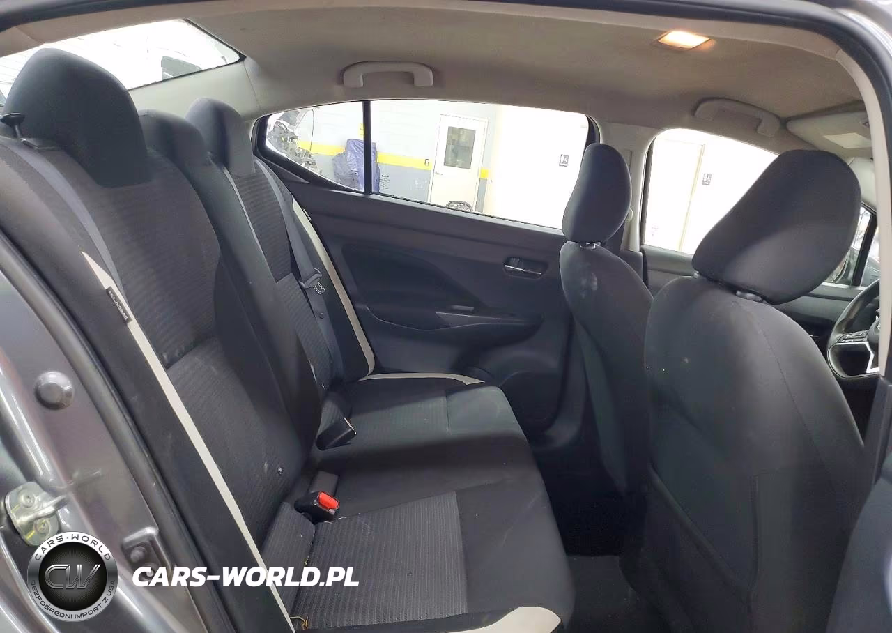 2021 Nissan Versa Sv VIN:3N1CN8EVXML877382 - 10