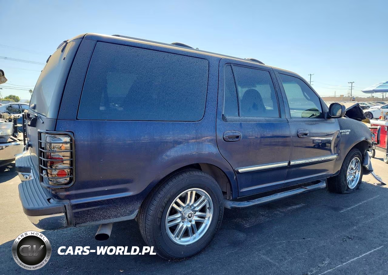 2000 Ford Expedition Xlt VIN:1FMRU1567YLB14873 - 3